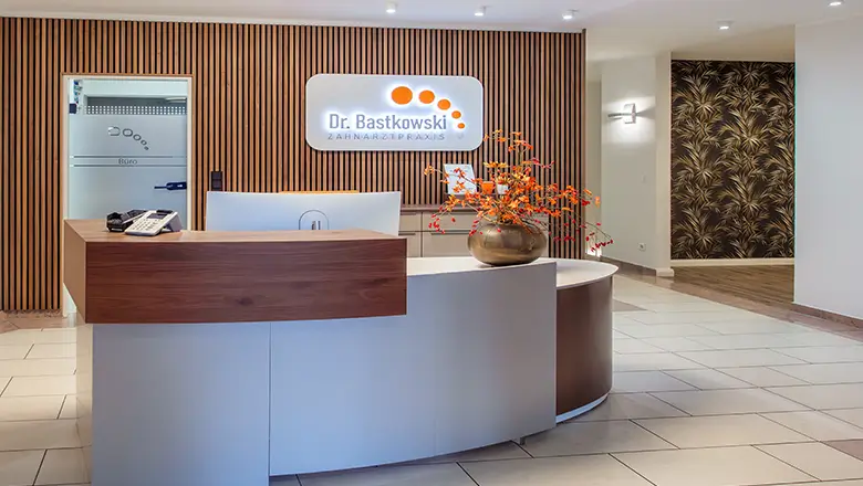 Rezeption der Zahnarztpraxis Bastkowski in Herne